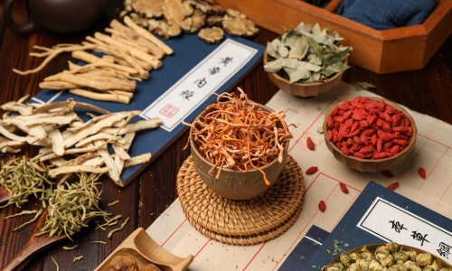 三华李子的功效与作用有哪些-三华李子的功效与作用网 - 网站提供三华李子的功效与作用小常识、三华李子的功效与作用禁忌